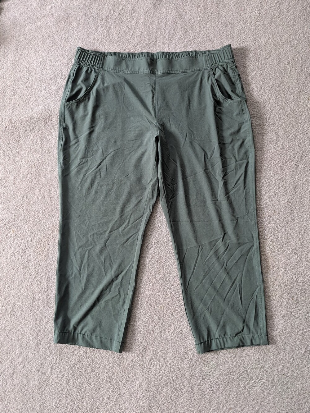 Eddie Bauer Traveler Ankle Pant In Deep Sage Green Shade
